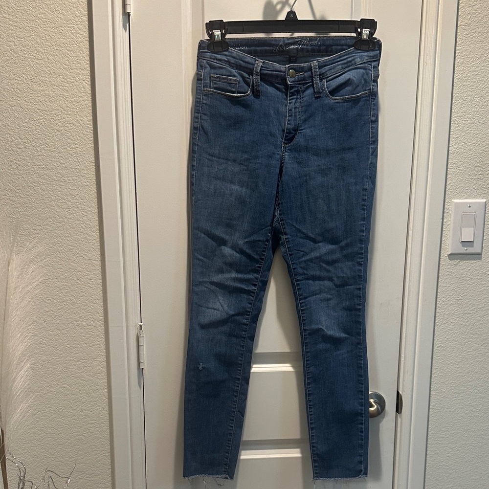 Universal Thread Dark Blue Skinny Jeans